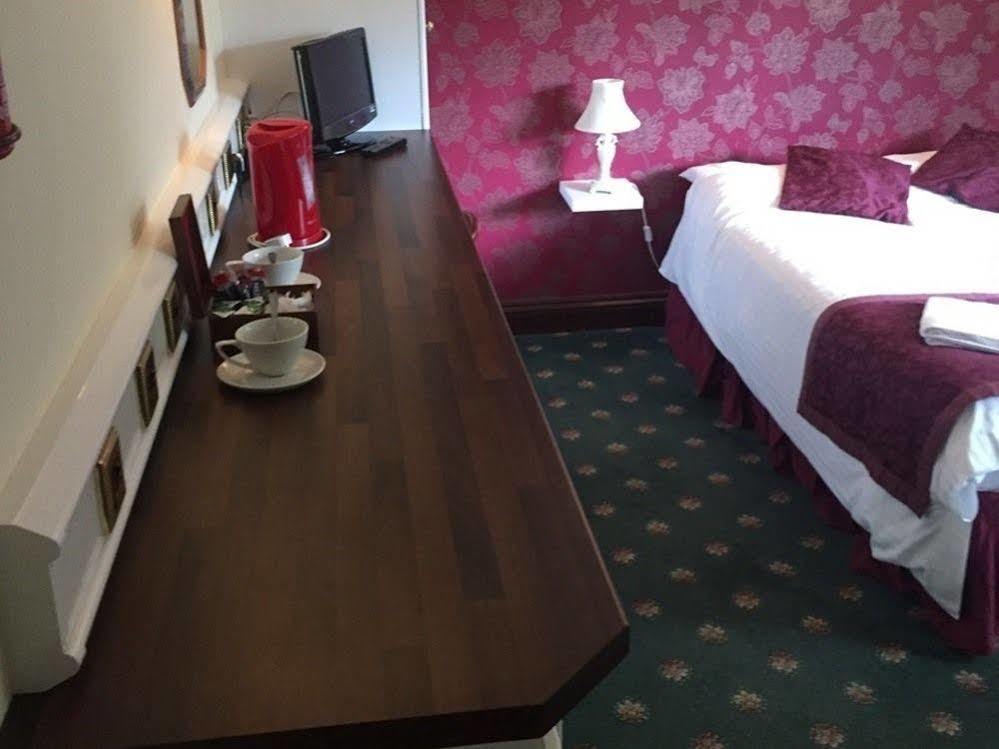 The Pelican Inn Stapleford  Extérieur photo